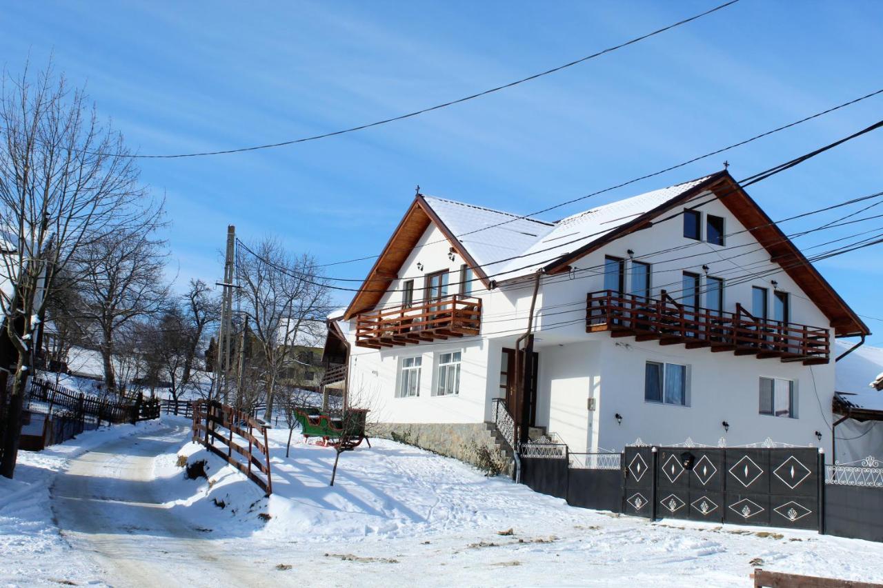 Milea'S Guesthouse Бран Екстер'єр фото