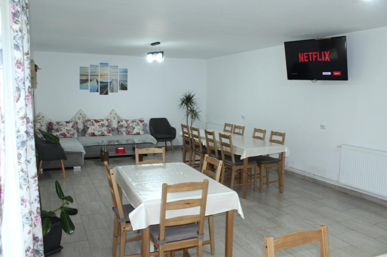 Milea'S Guesthouse Бран Екстер'єр фото