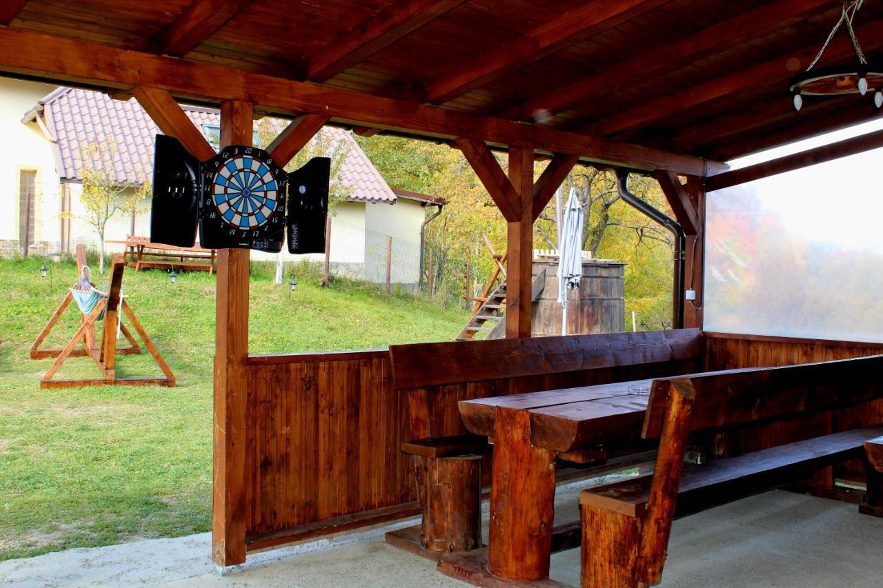 Milea'S Guesthouse Бран Екстер'єр фото