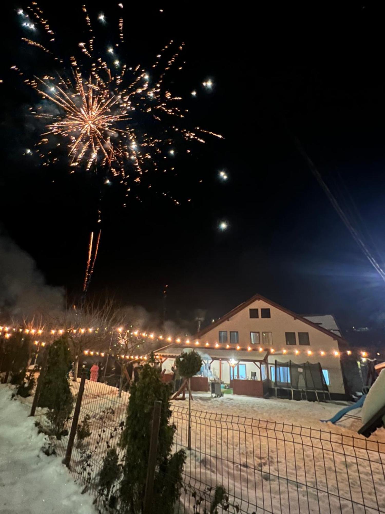 Milea'S Guesthouse Бран Екстер'єр фото