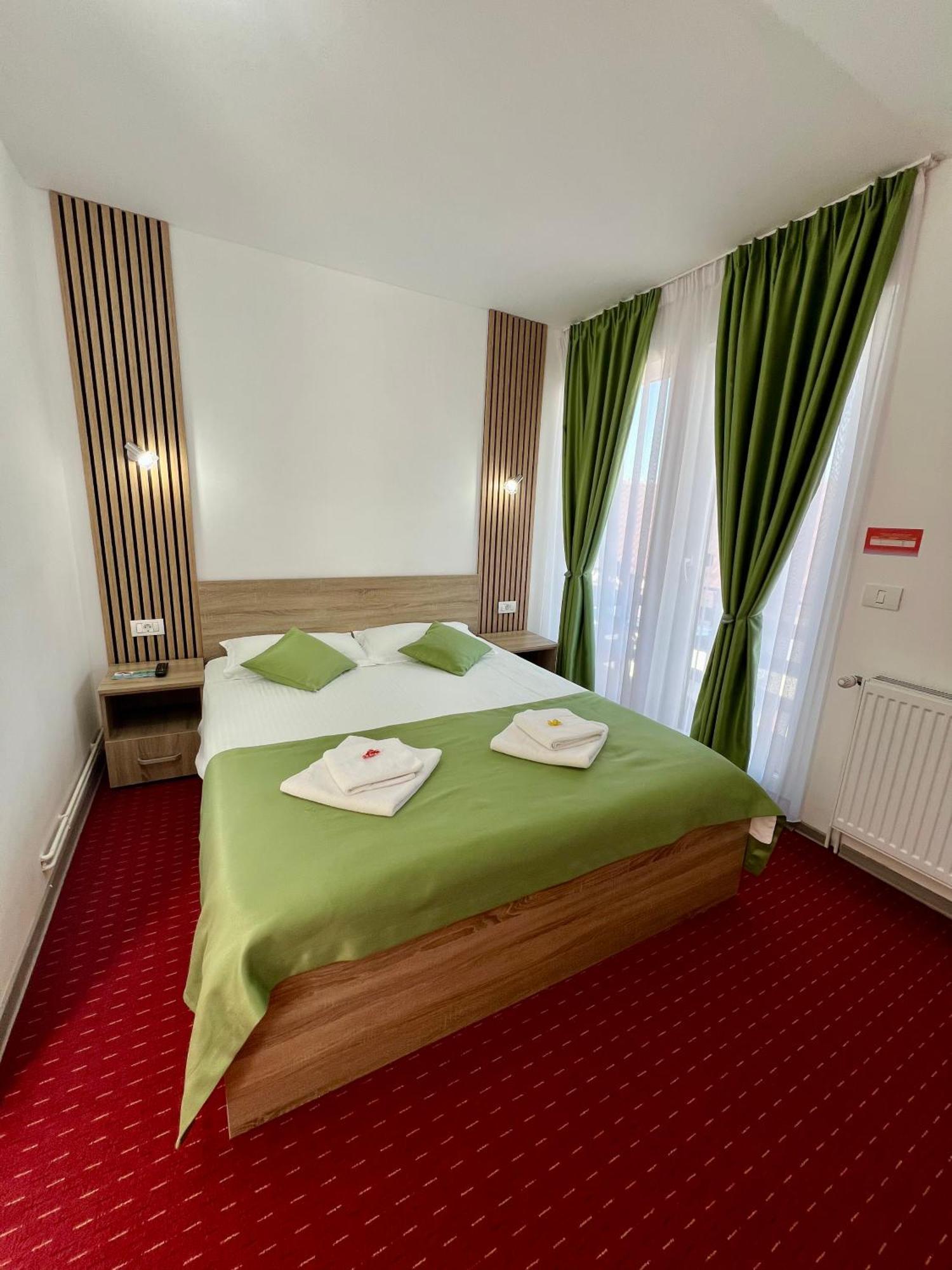 Milea'S Guesthouse Бран Екстер'єр фото